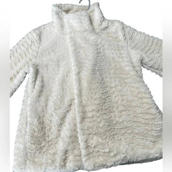 Patagonia Pelage Faux Fur White Medium Jacket - Picture 4 of 14